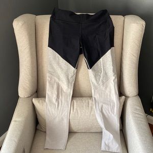 Outdoor voices leggings